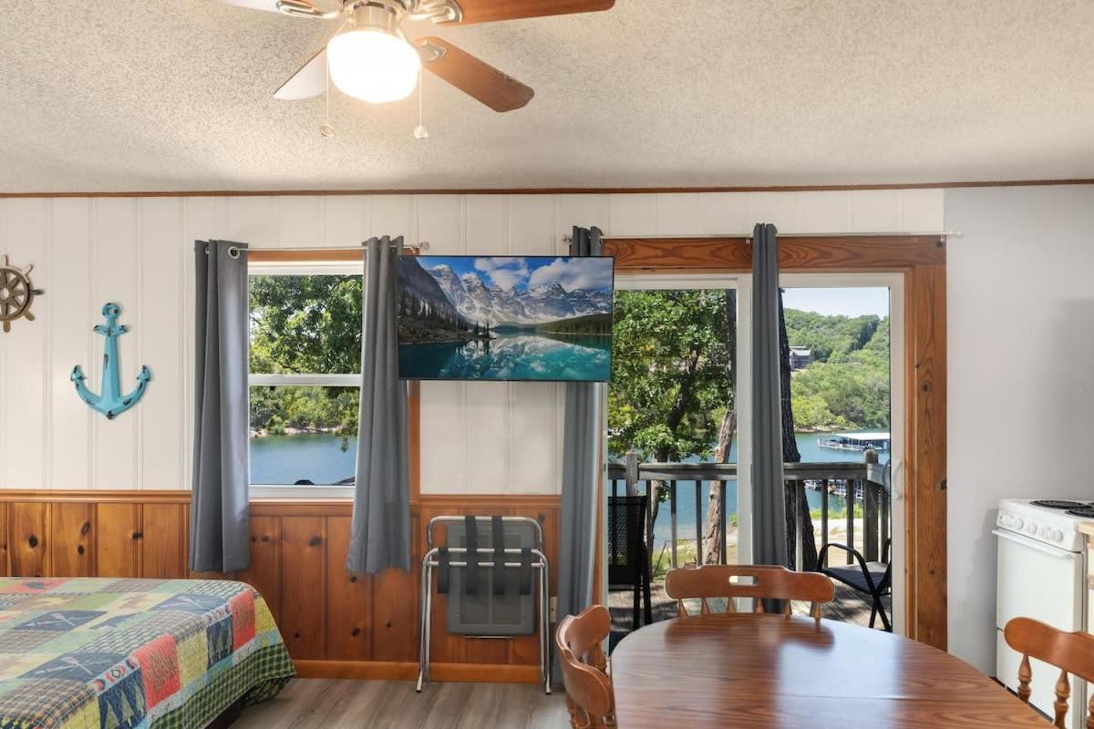 Artilla Cove Cabin 4 - Lake Views - Outdoor Pool Branson Exterior photo